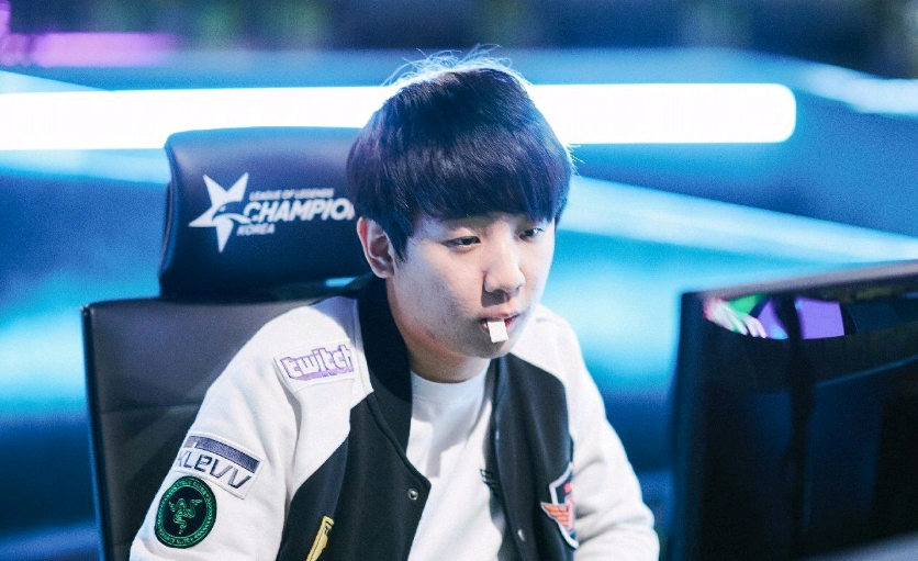 手可能反而 手可能反而