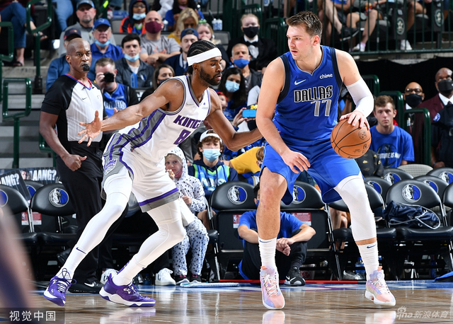 赛事中拥有 赛事中拥有