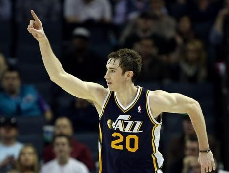 的比赛中创 的比赛中创