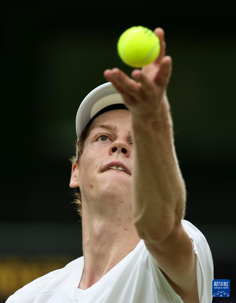 在激烈的西 在激烈的西