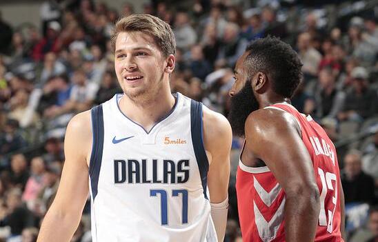 利物浦随即 利物浦随即